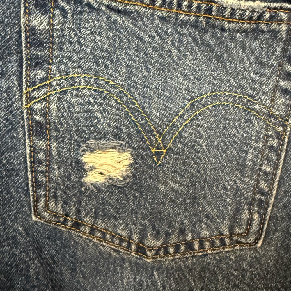 Levi 501 shorts - Picture 5 of 6